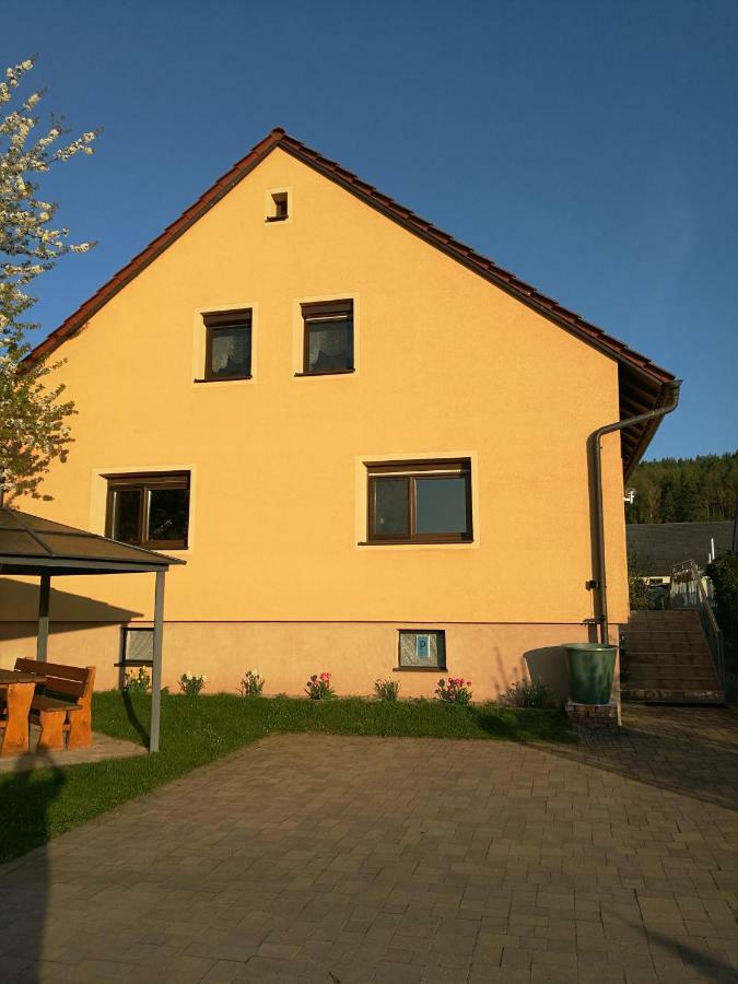 Ebensfeld Ferienwohnung Edda מראה חיצוני תמונה